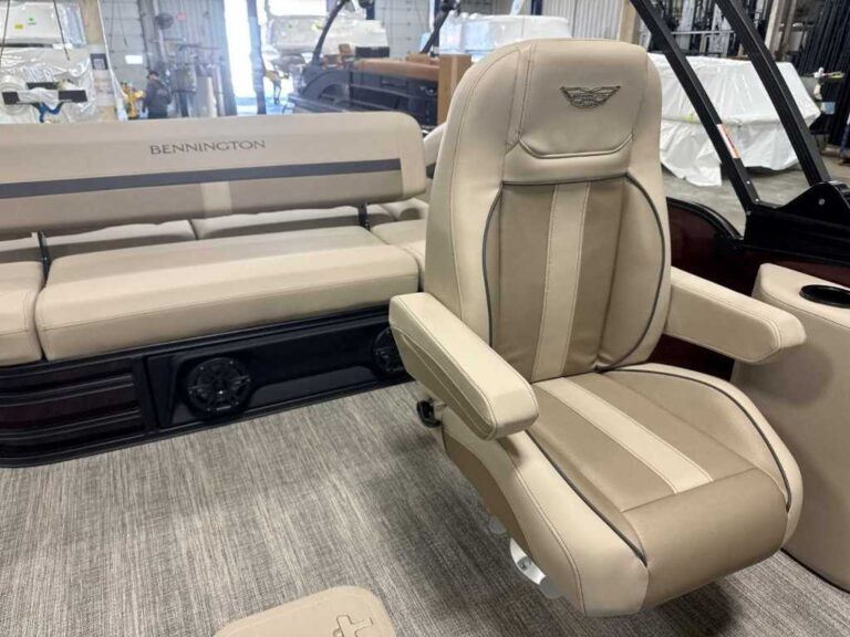 2026 Bennington 23MSB - ESP - Limited Edition US-ETWS0803A626 [photo 15]